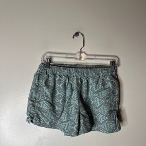 Patagonia Womens Ikat Fish Print Barely Baggies Shorts Size Medium